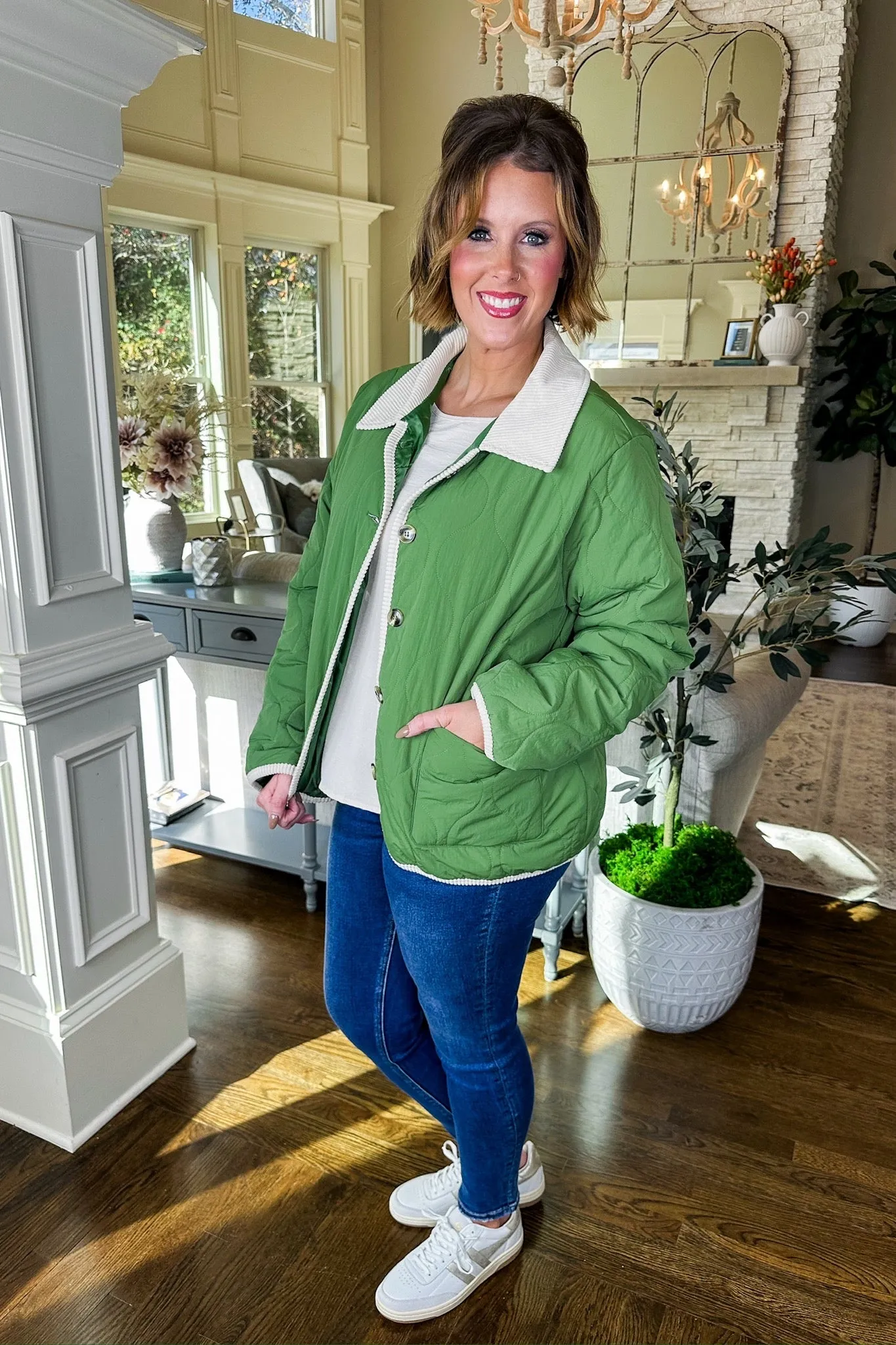 Cream Corduroy Trim Button Down Green Ogee Puffer Jacket