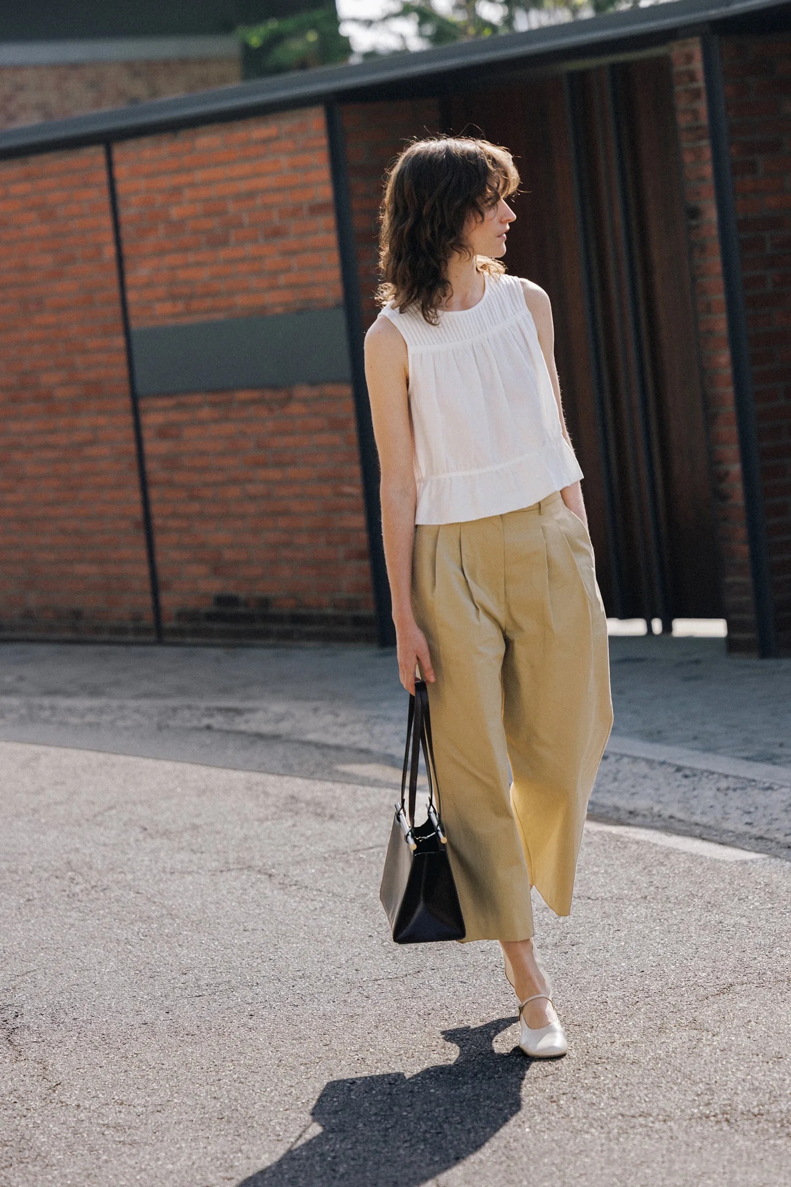 Demi Blouse -- Tencel Linen