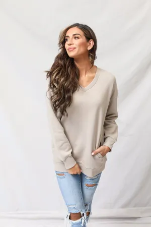 Long Sleeve V-Neck Sweatshirt With Pockets