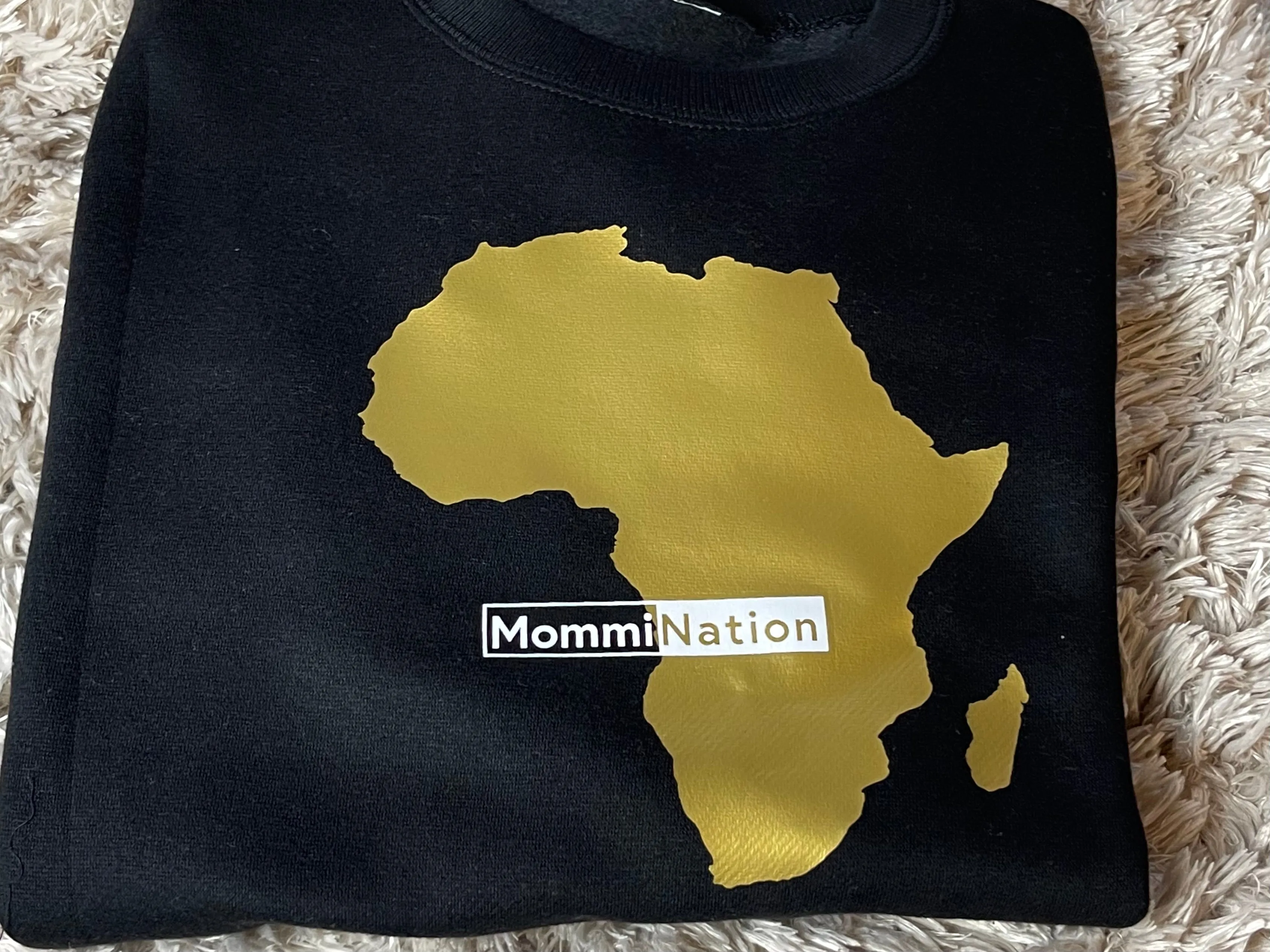 Mommi AFRICA