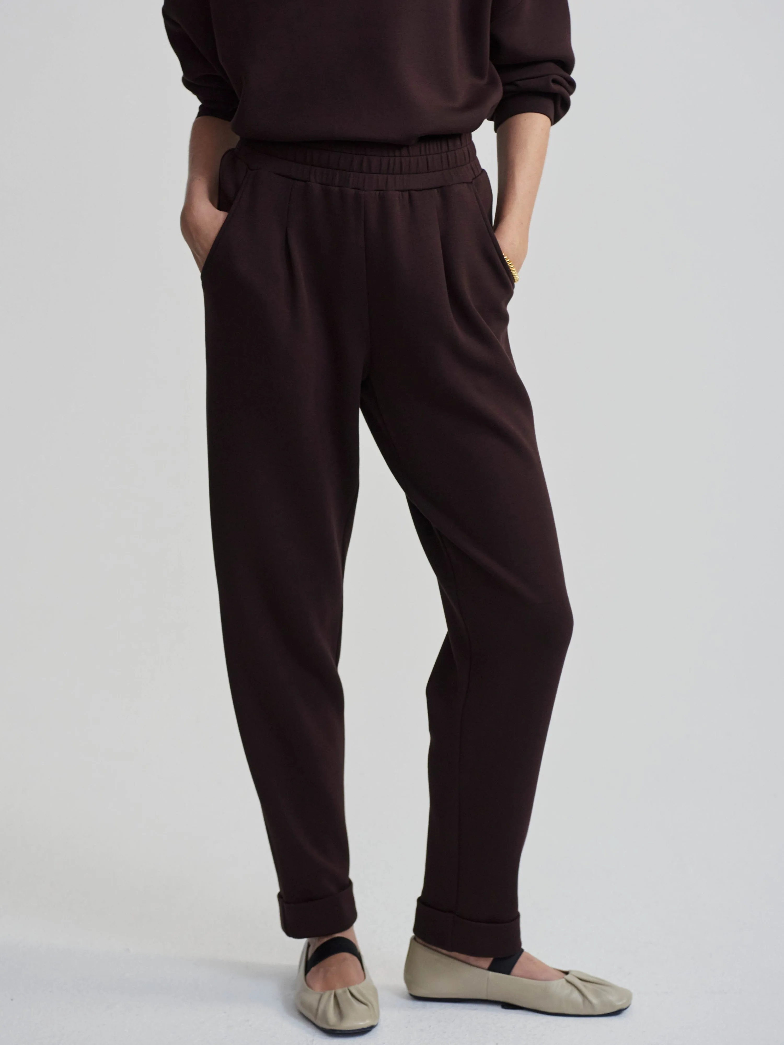 Rolled Cuff Pant 25"